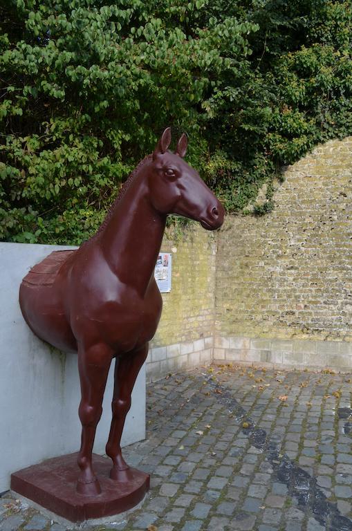 Het Houten Paard Ypern Exterior foto